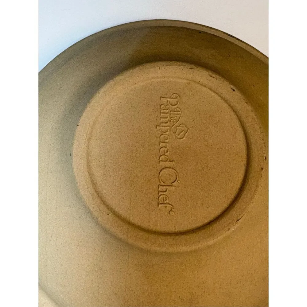 Pampered Chef Double Pet Bowl Feeder Dish Stoneware Tan USA 5132